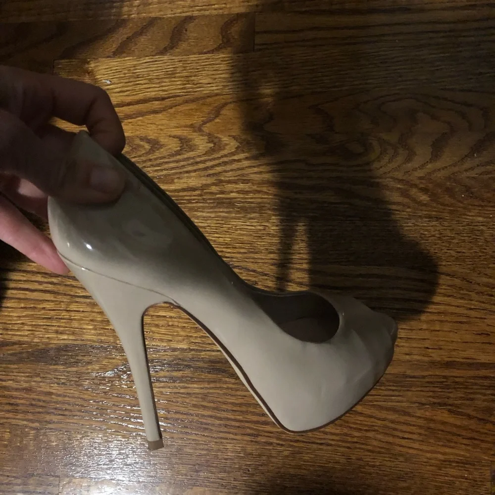 Ladies nude open toe patent stiletto heels - Picture 2 of 5
